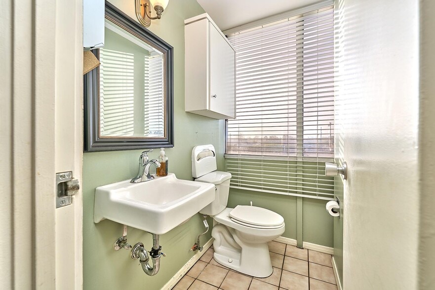 More Photos Of 4305 Torrance Blvd, Torrance Medical For Sale