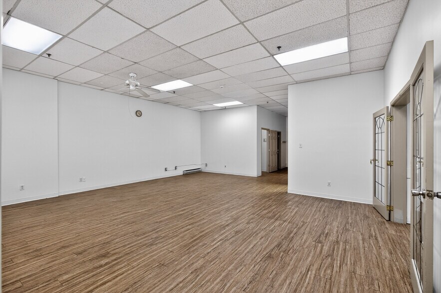 More Photos Of 437-441 E Hastings St, Vancouver Storefront Retail Residential For Lease