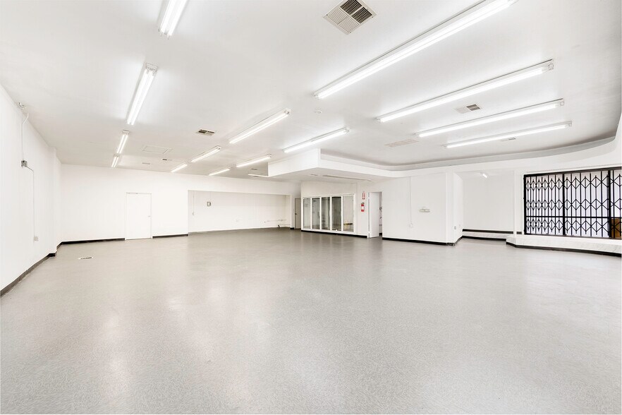 More Photos Of 1941 Atlantic Ave, Long Beach Convenience Store For Sale