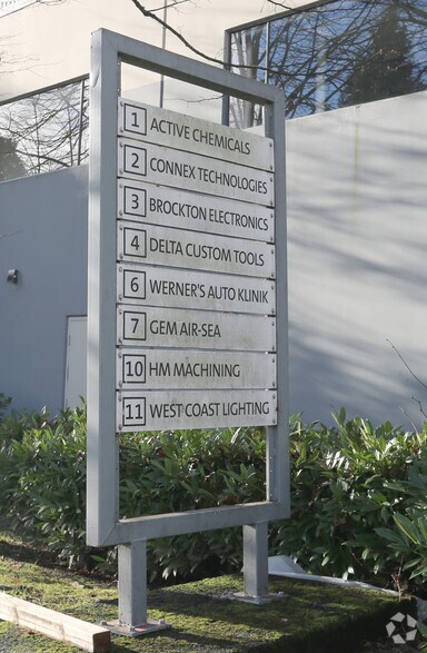 More Photos Of 7157 Honeyman St, Delta Warehouse For Lease