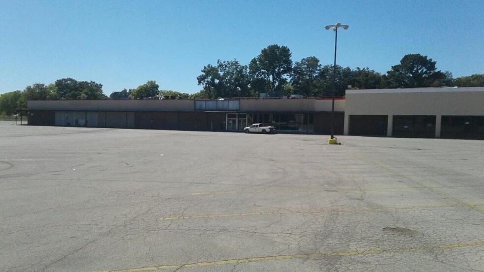 More Photos Of 1145-1157 Bankhead Hwy W, Birmingham Unknown For Lease