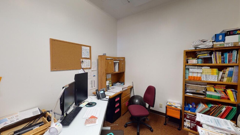 More Photos Of 3196 Marine Dr, Astoria Loft Creative Space For Lease