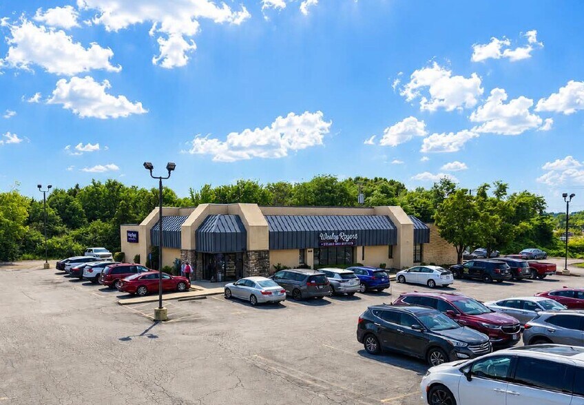 Primary Photo Of 3601 Jeffco Blvd, Arnold Restaurant For Sale
