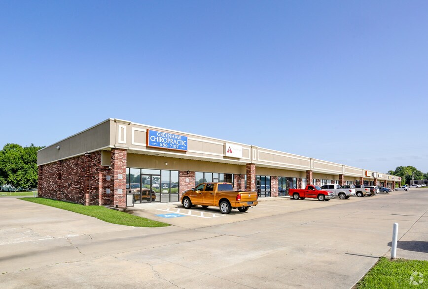 2421 S York St, Muskogee, OK 74403 Retail