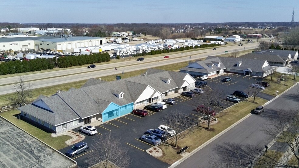 Primary Photo Of 4517 Woodgate Dr, Janesville Office For Lease