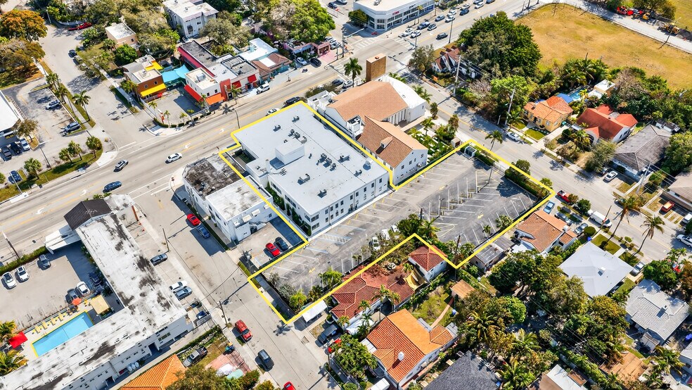 More Photos Of 7630 Biscayne Blvd, Miami Office For Lease