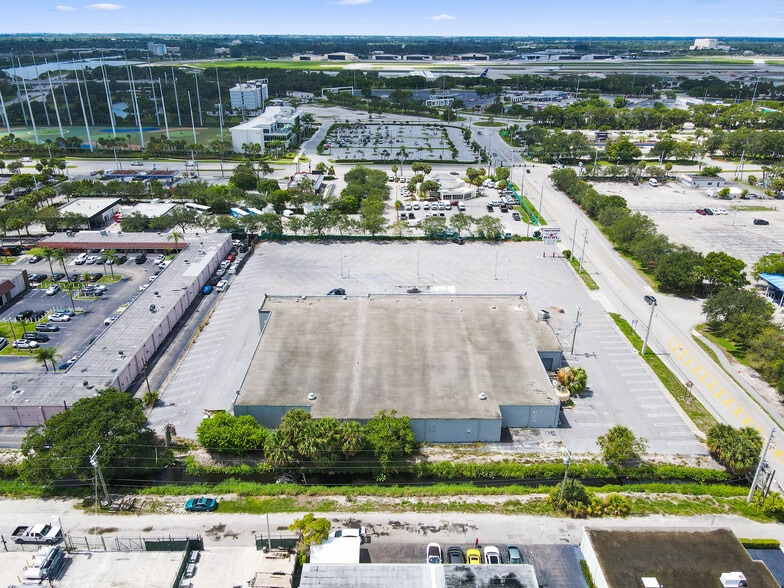 More Photos Of 2500 N Florida Mango Rd, West Palm Beach Freestanding For Sale