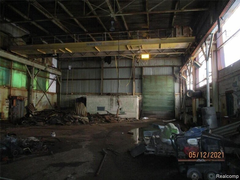 More Photos Of 7170 E McNichols Rd, Detroit Manufacturing For Sale