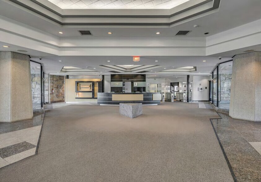 More Photos Of 6300 Boul Guillaume Couture, Lévis Office For Lease