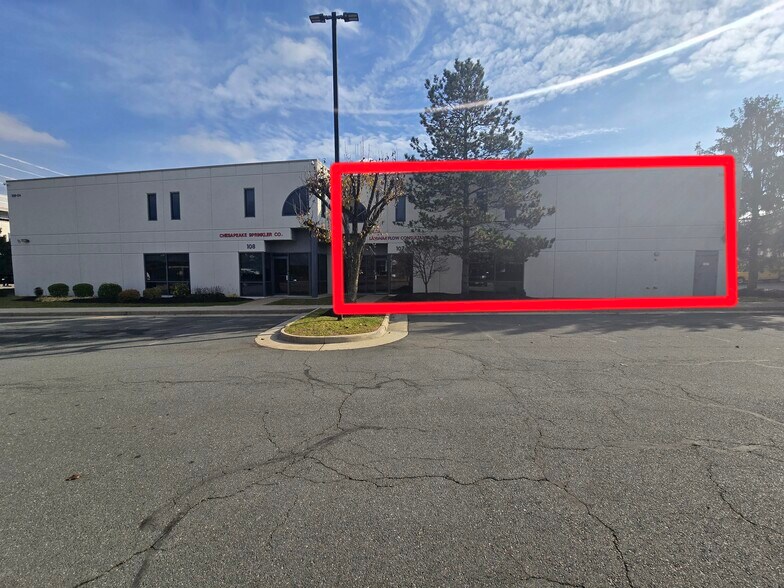 More Photos Of 44642 Guilford Dr, Ashburn Light Distribution For Lease