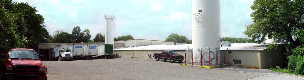 More Photos Of 1510 S 42nd St, Kansas City Manufacturing For Sale