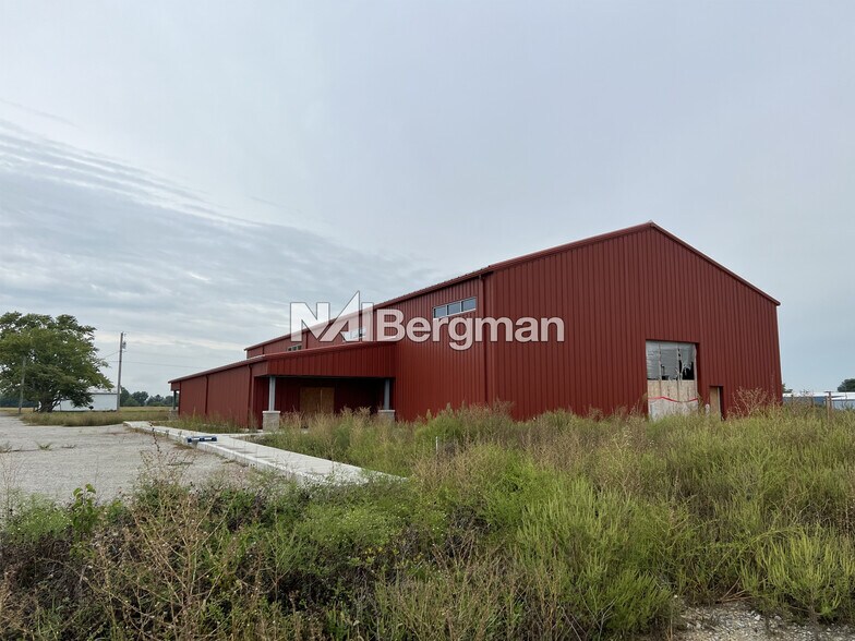 Primary Photo Of 450 Western Ave, Lewisburg Industrial For Sale