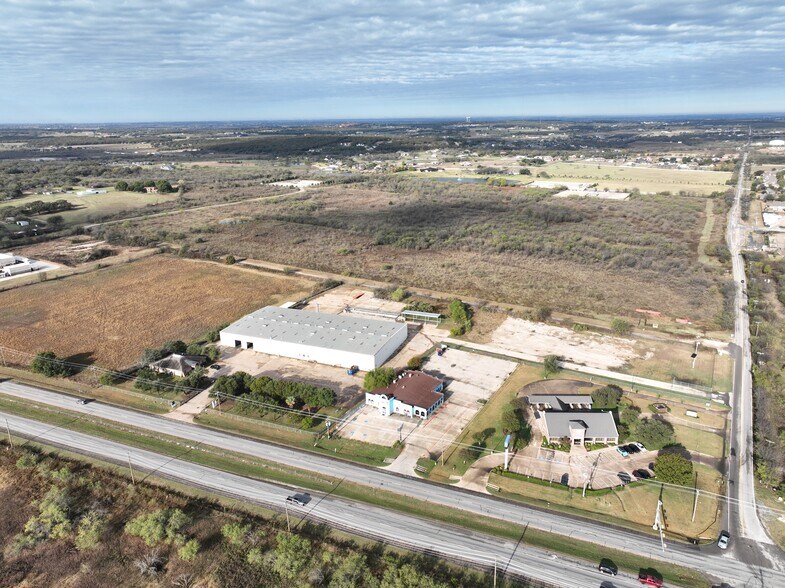 More Photos Of 1980 SW Wilshire Blvd, Burleson Warehouse For Sale