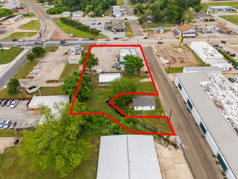 More Photos Of 509 US Highway 271 N, Gilmer Flex For Sale