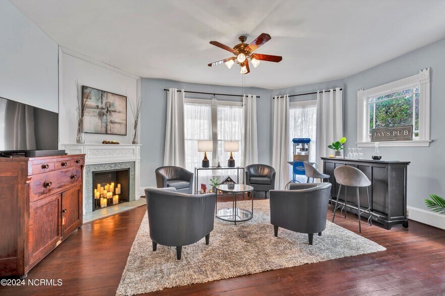 More Photos Of 412 S 3rd St, Wilmington Hospitality For Sale
