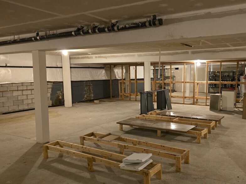 More Photos Of 45 Webster Commons Blvd, Webster Medical For Lease