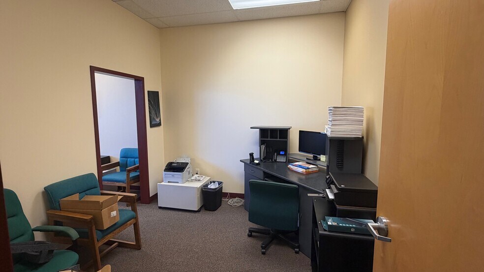 More Photos Of 901 S Bolmar St, West Chester Light Manufacturing For Lease