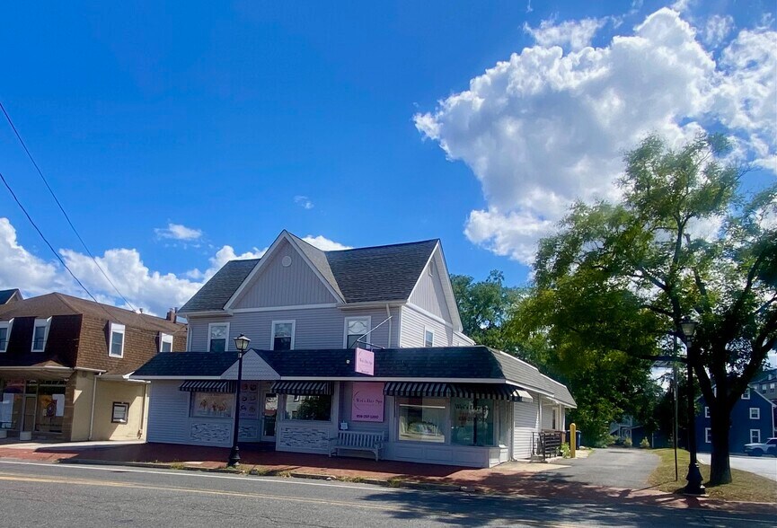 Primary Photo Of 11 E Main St, Marlton Storefront Retail Residential For Sale