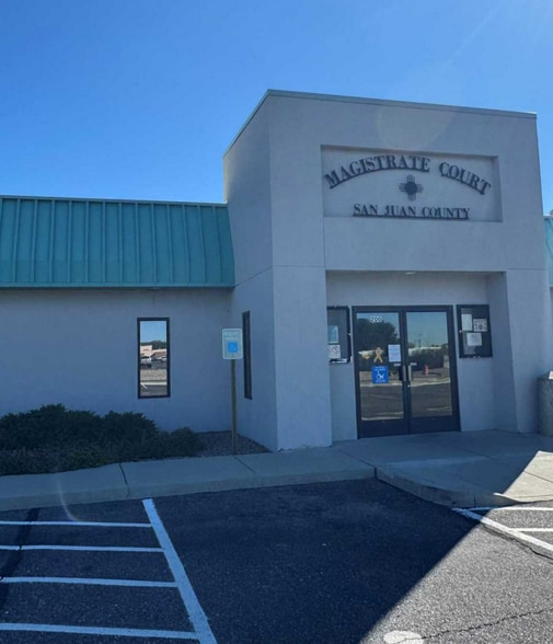 More Photos Of , Aztec Office For Sale