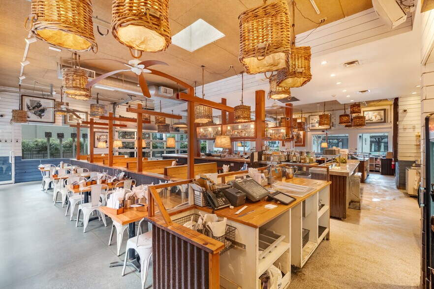 More Photos Of 969-973 Marietta St NW, Atlanta Storefront For Lease