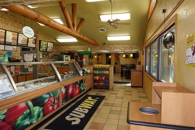 More Photos Of 945 Depot St, Manawa Fast Food For Sale