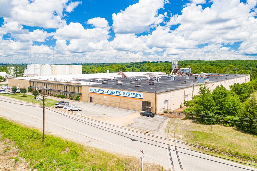 Primary Photo Of 3310 Deepwater Terminal Rd, Richmond Warehouse For Lease