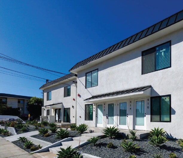 More Photos Of 402 Arbor Dr, San Diego Apartments For Sale