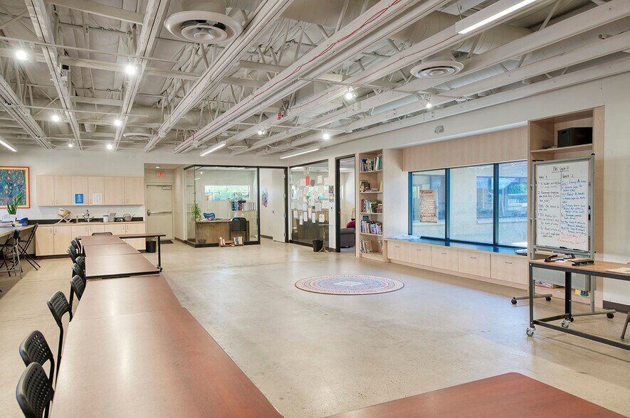 More Photos Of 303 E Palm Ln, Phoenix Office For Lease