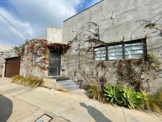 More Photos Of 612-624 Hampton Dr, Venice Loft Creative Space For Lease