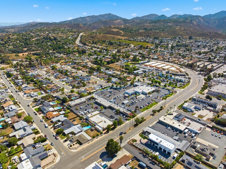 More Photos Of 14010 Poway Rd, Poway Freestanding For Sale