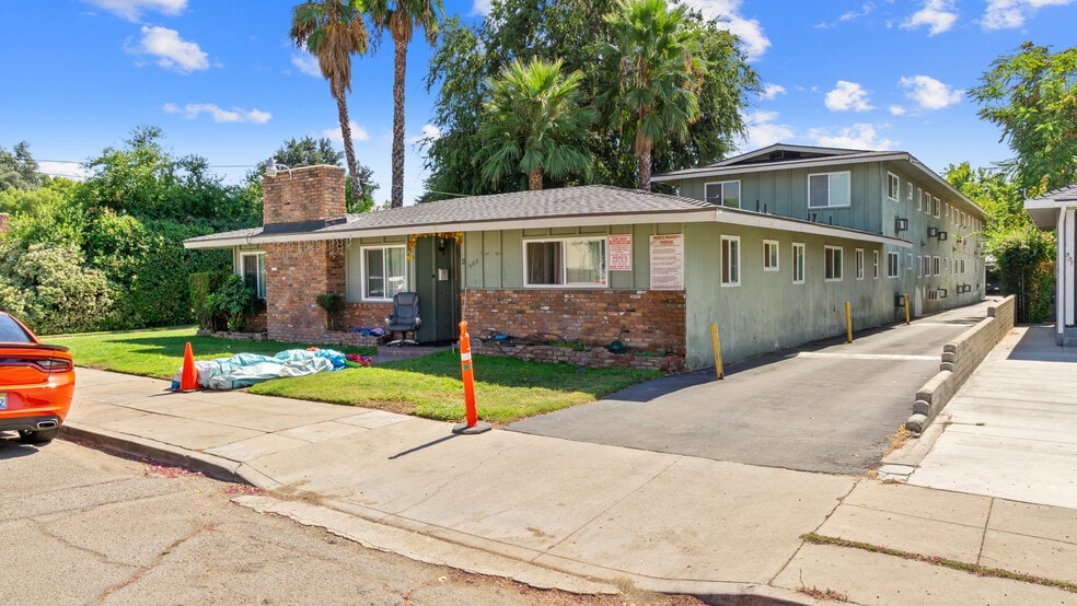 More Photos Of 555 W 25th St, San Bernardino Apartments For Sale