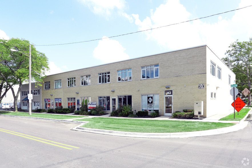 Primary Photo Of 360-376 Hilton Dr, Ferndale Office For Lease