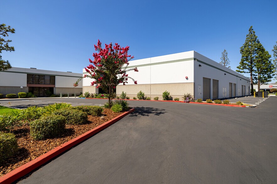 More Photos Of , Chatsworth Industrial For Sale