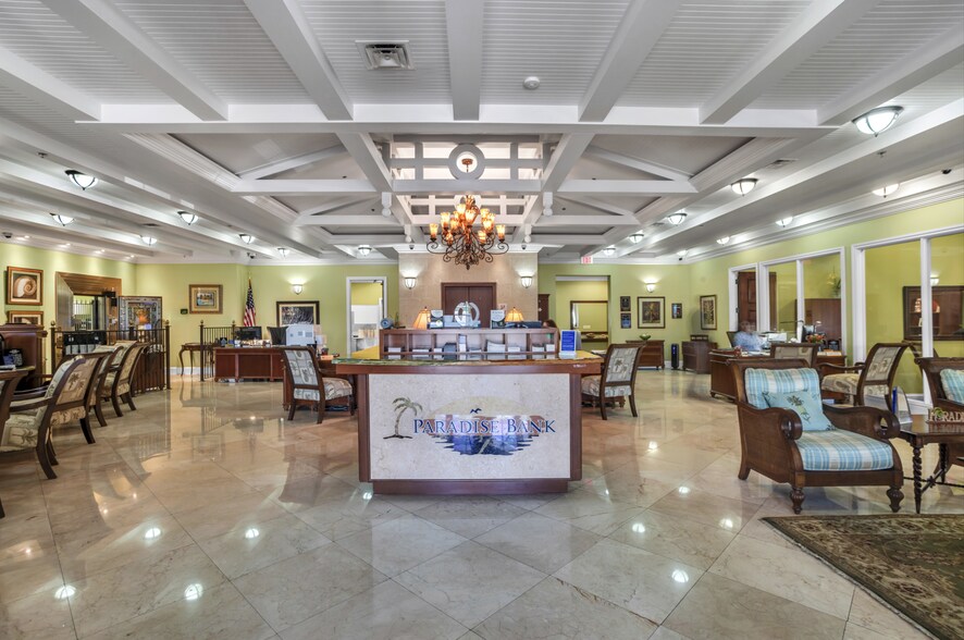 More Photos Of 2420 N Federal Hwy, Boca Raton Bank For Lease