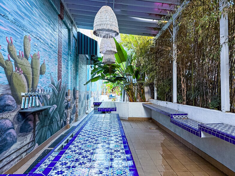 More Photos Of 1700 Naud St, Los Angeles Manufacturing For Lease