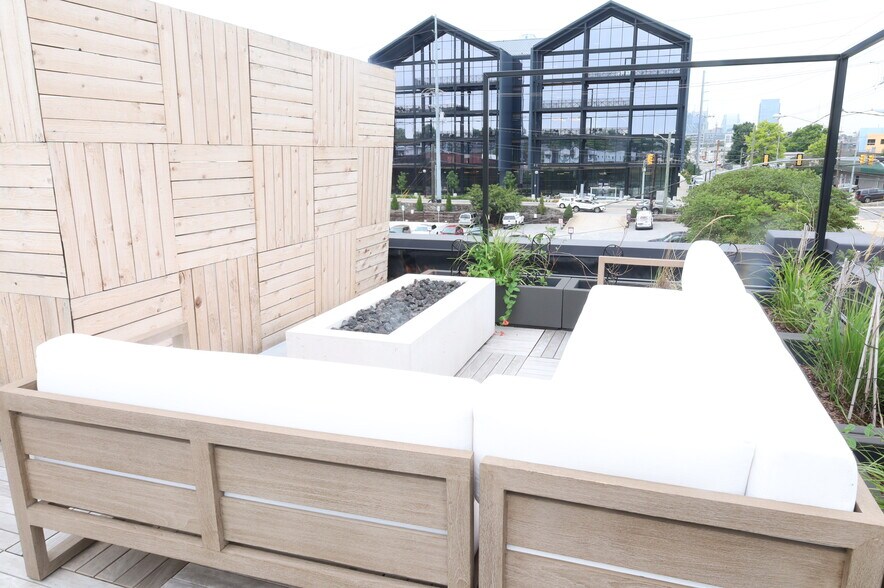 More Photos Of 1219 4th Ave S, Nashville Office For Lease