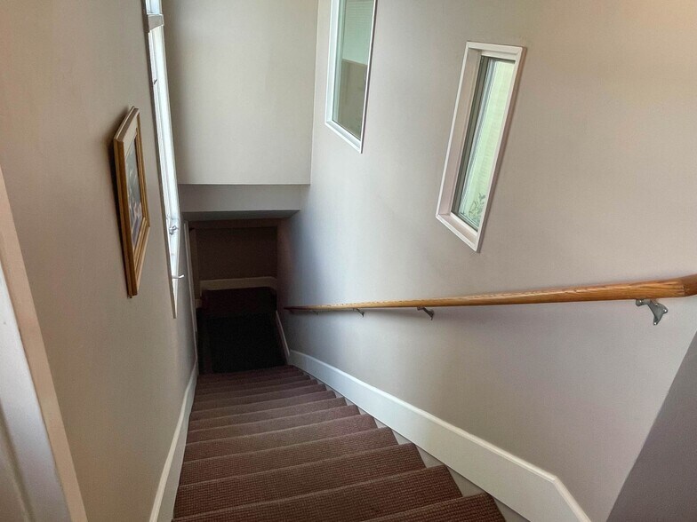 More Photos Of 6738 Greenleaf Ave, Whittier Storefront Retail Office For Sale