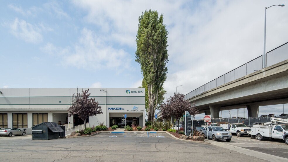 More Photos Of 1979-1999 Davis St, San Leandro Unknown For Lease