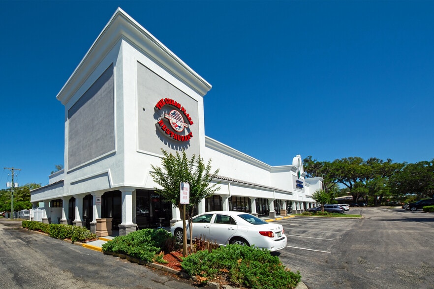 More Photos Of 2106-2186 Park Ave, Orange Park Unknown For Lease