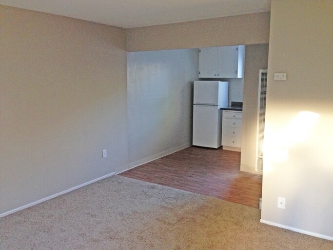 More Photos Of 19 E 41st Pl, San Mateo Apartments For Sale