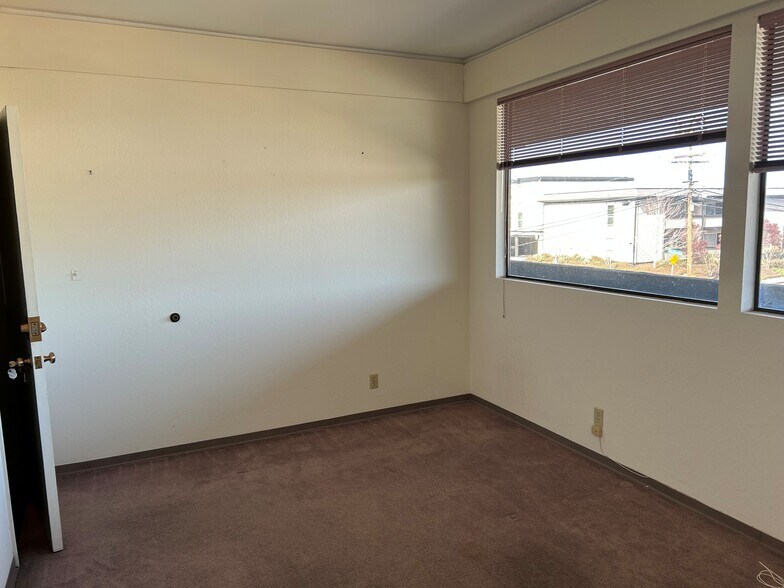 More Photos Of 1200 Mt Diablo Blvd, Walnut Creek Medical For Lease