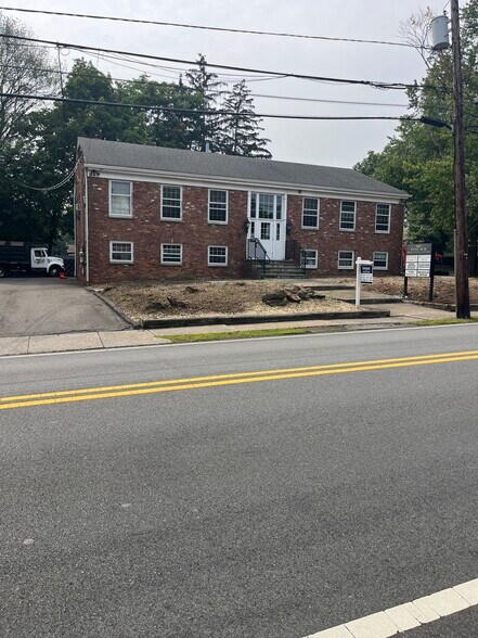Primary Photo Of 185 Broadway, Hillsdale Medical For Sale