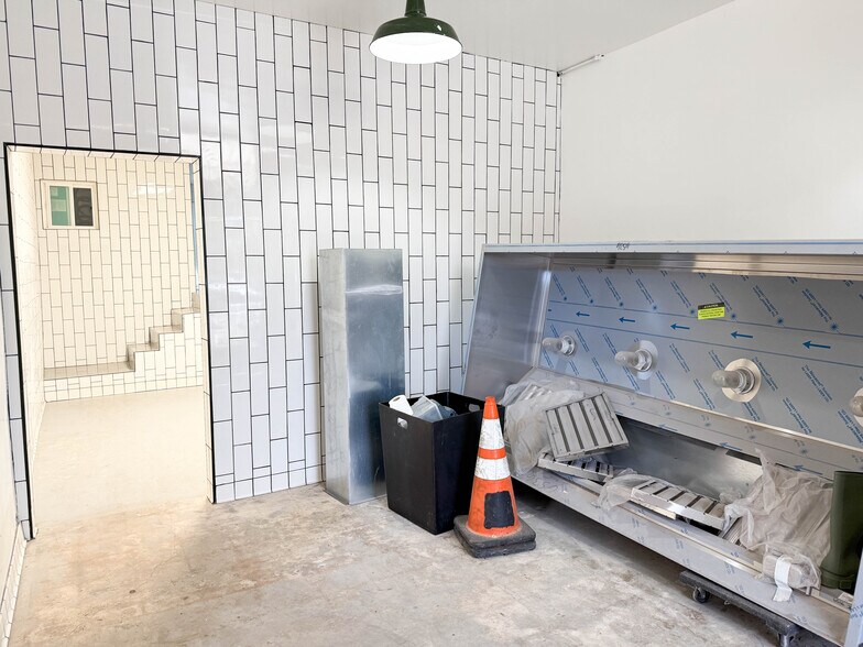 More Photos Of 2192-2194 National Ave, San Diego Storefront Retail Residential For Lease