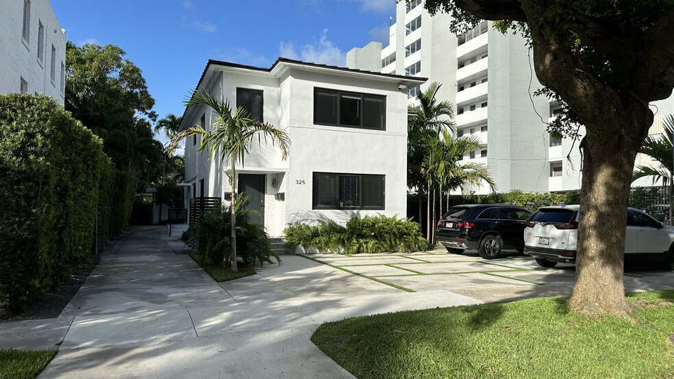 Primary Photo Of 325 SW 30th Rd, Miami Apartments For Sale