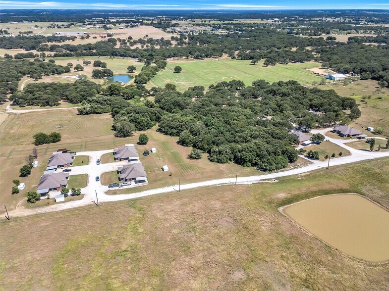 More Photos Of 175 Private Road 3459, Paradise Apartments For Sale
