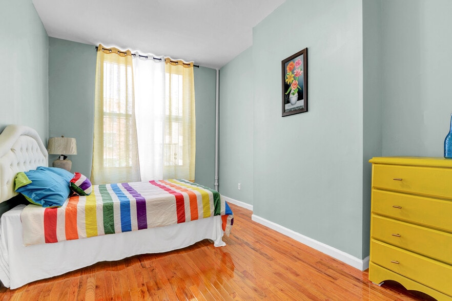 More Photos Of 180 Sumpter St, Brooklyn Apartments For Sale