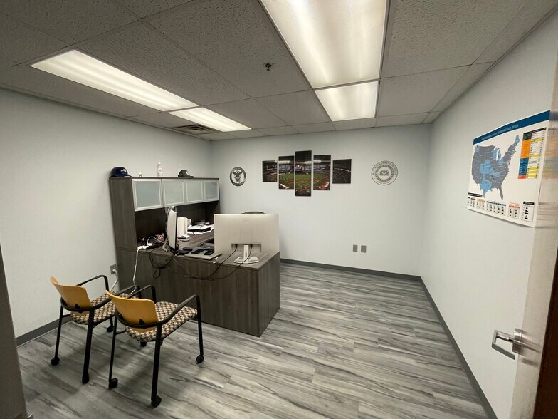 More Photos Of 2024 E Birchwood, Cudahy Truck Terminal For Lease