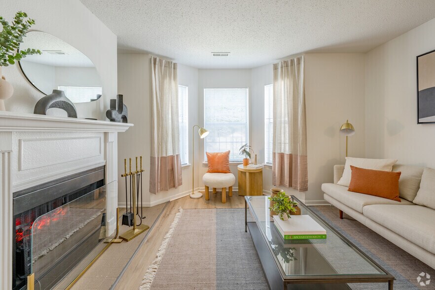 More Photos Of 100 Elena St, Cranston Apartments For Sale