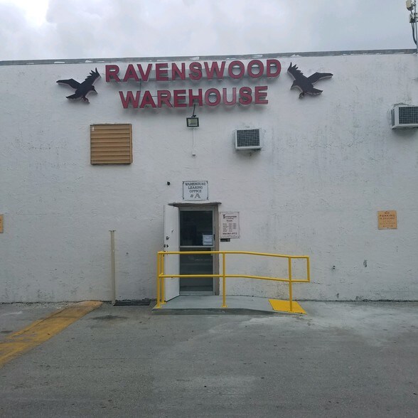 More Photos Of 5923 Anglers Ave, Fort Lauderdale Warehouse For Lease
