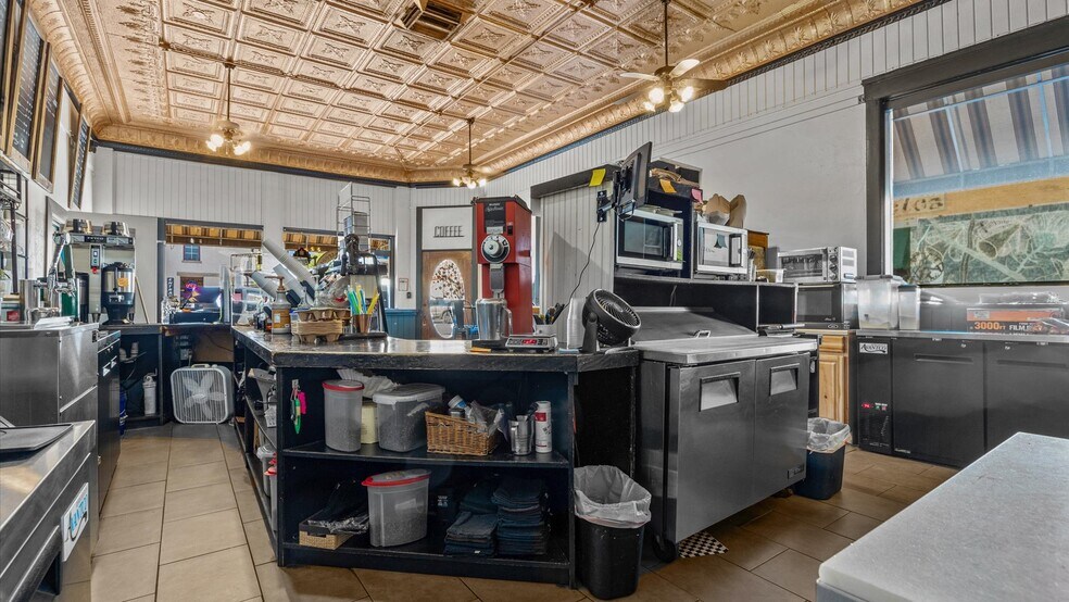 More Photos Of 136 E Aspen Ave, Fruita Freestanding For Sale